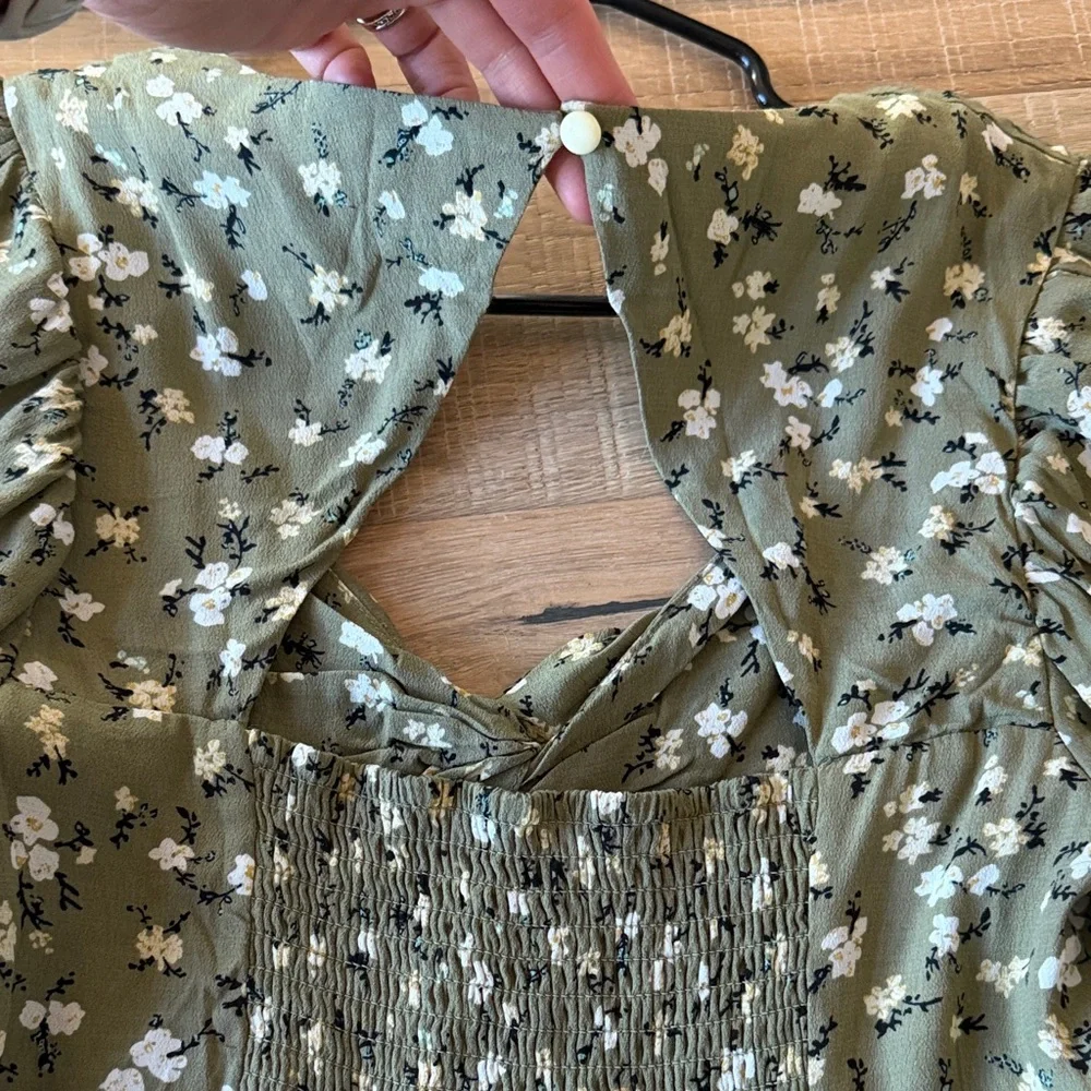 ASTR Sage Green Midi Dress - Picture 7 of 11